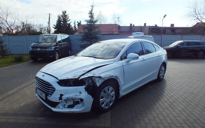 Ford Mondeo cena 34500 przebieg: 190000, rok produkcji 2019 z Działdowo małe 79